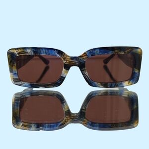 Diff Eyewear Sunglasses Katie Glacial Tortoise Rectangular Vacation Summer